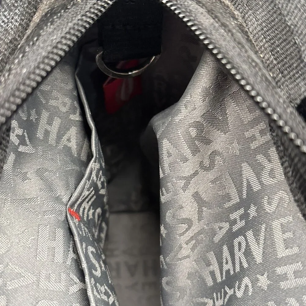 Harveys seatbelt handbag